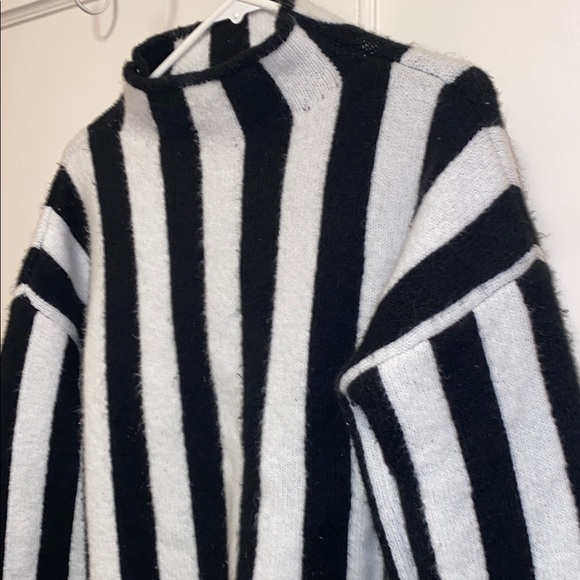 Mango Casual XS Black White Striped Turtleneck Sweater - Picture 10 of 11